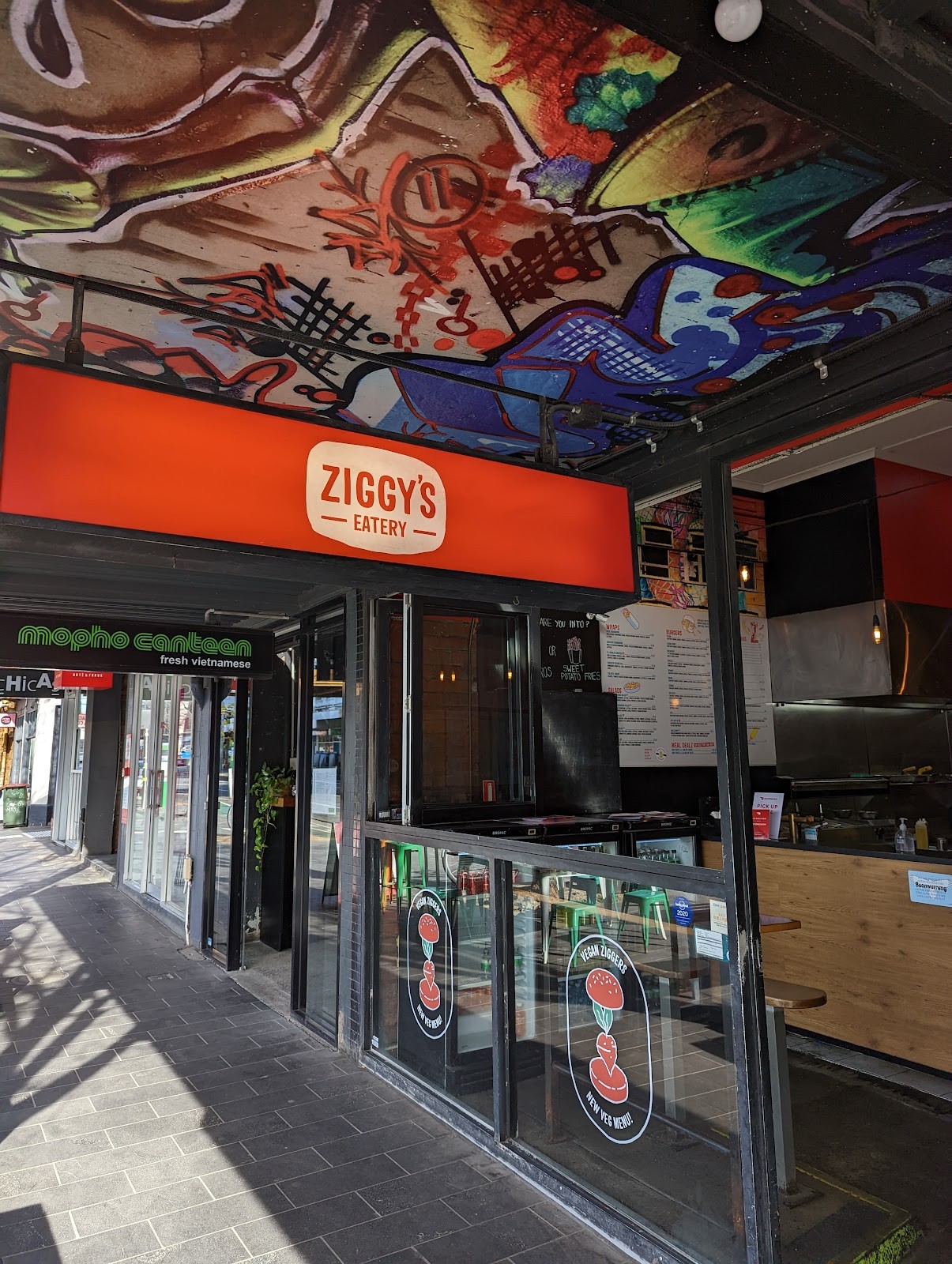 Ziggy's Eatery: the place