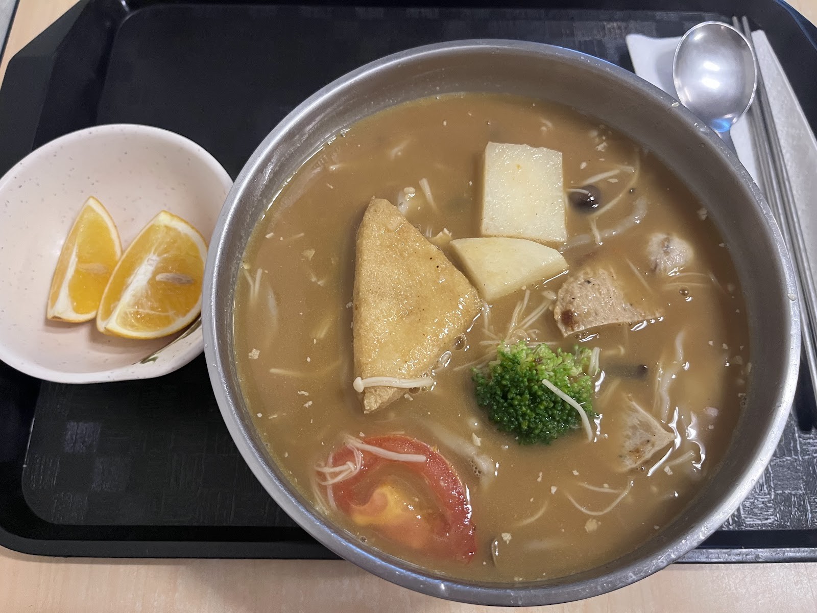 JìngXīn 靜心健康素食坊: food & drinks