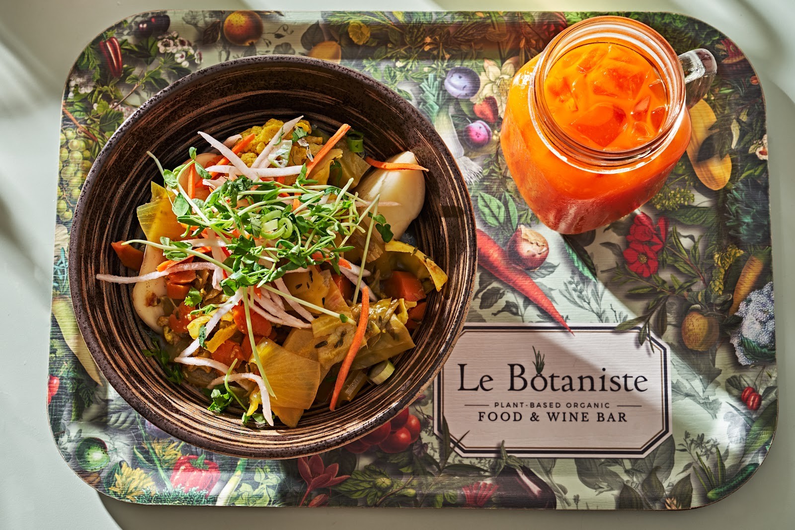 Le Botaniste: food & drinks