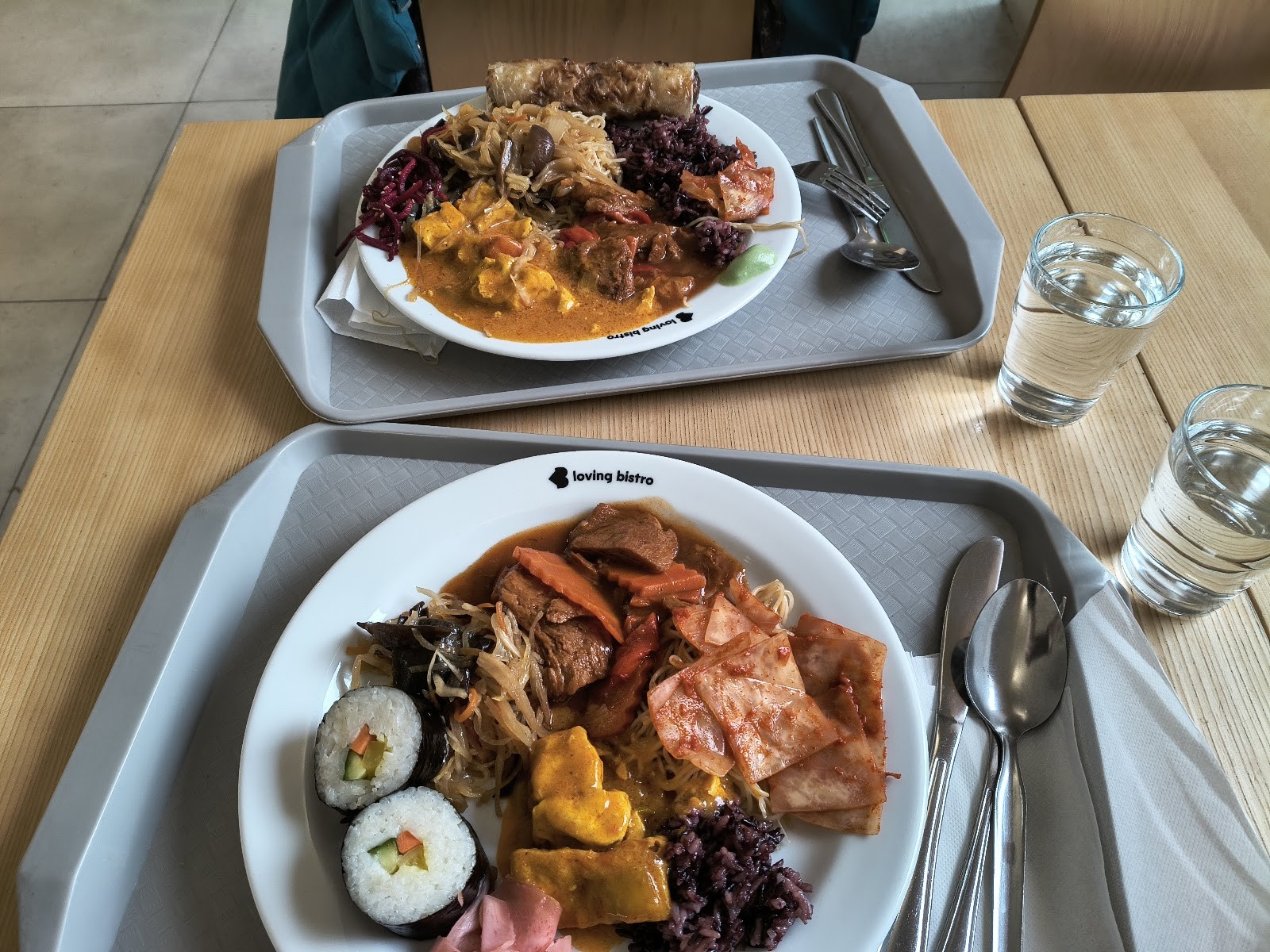 Loving Hut - Vinohrady: food & drinks