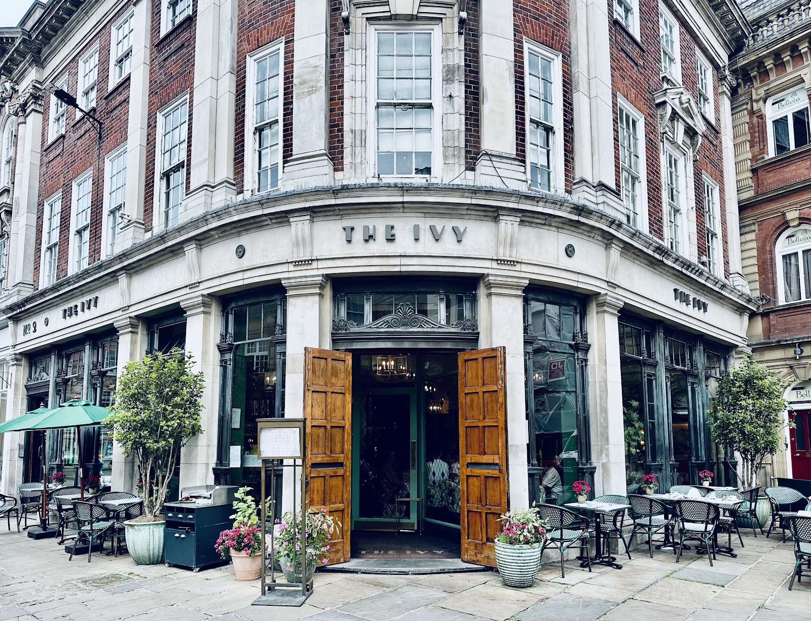 The Ivy St Helen's Square York: the place