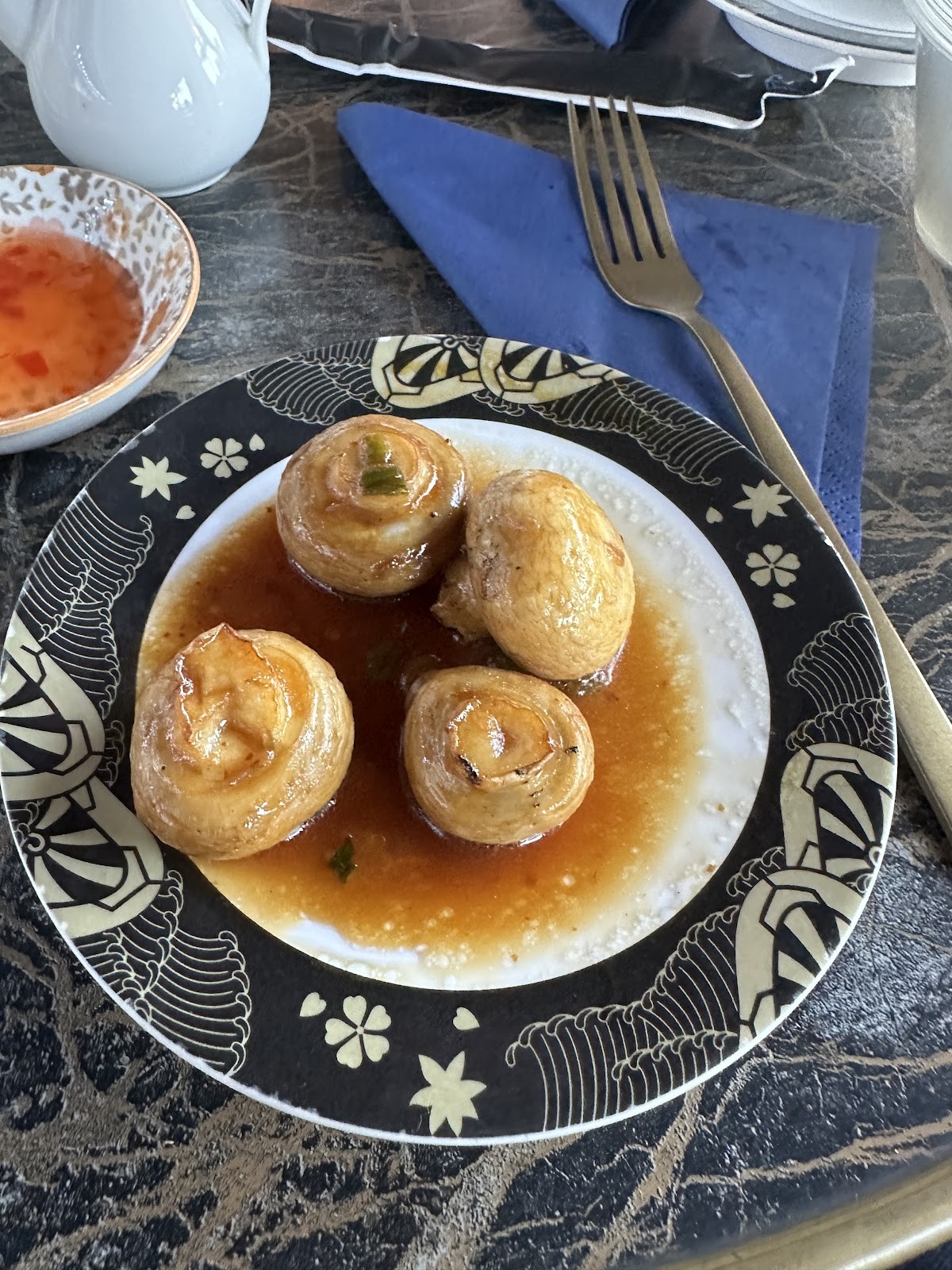 bo's viet deli | Vegan Kitchen | Running Sushi: food & drinks