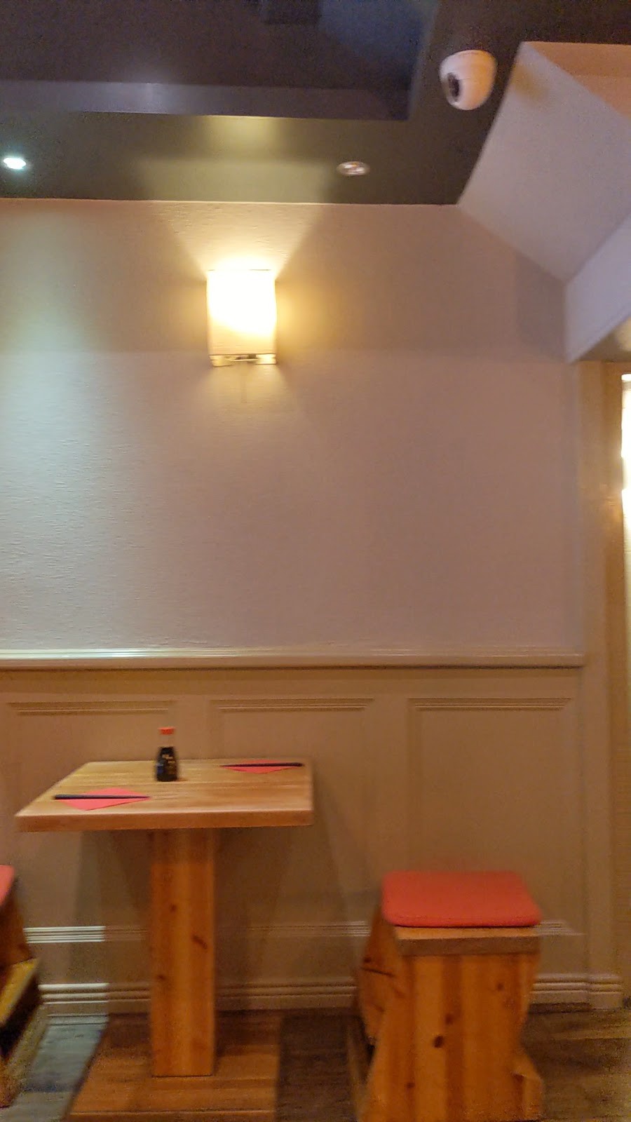 Musashi Noodle & Sushi Bar: the place