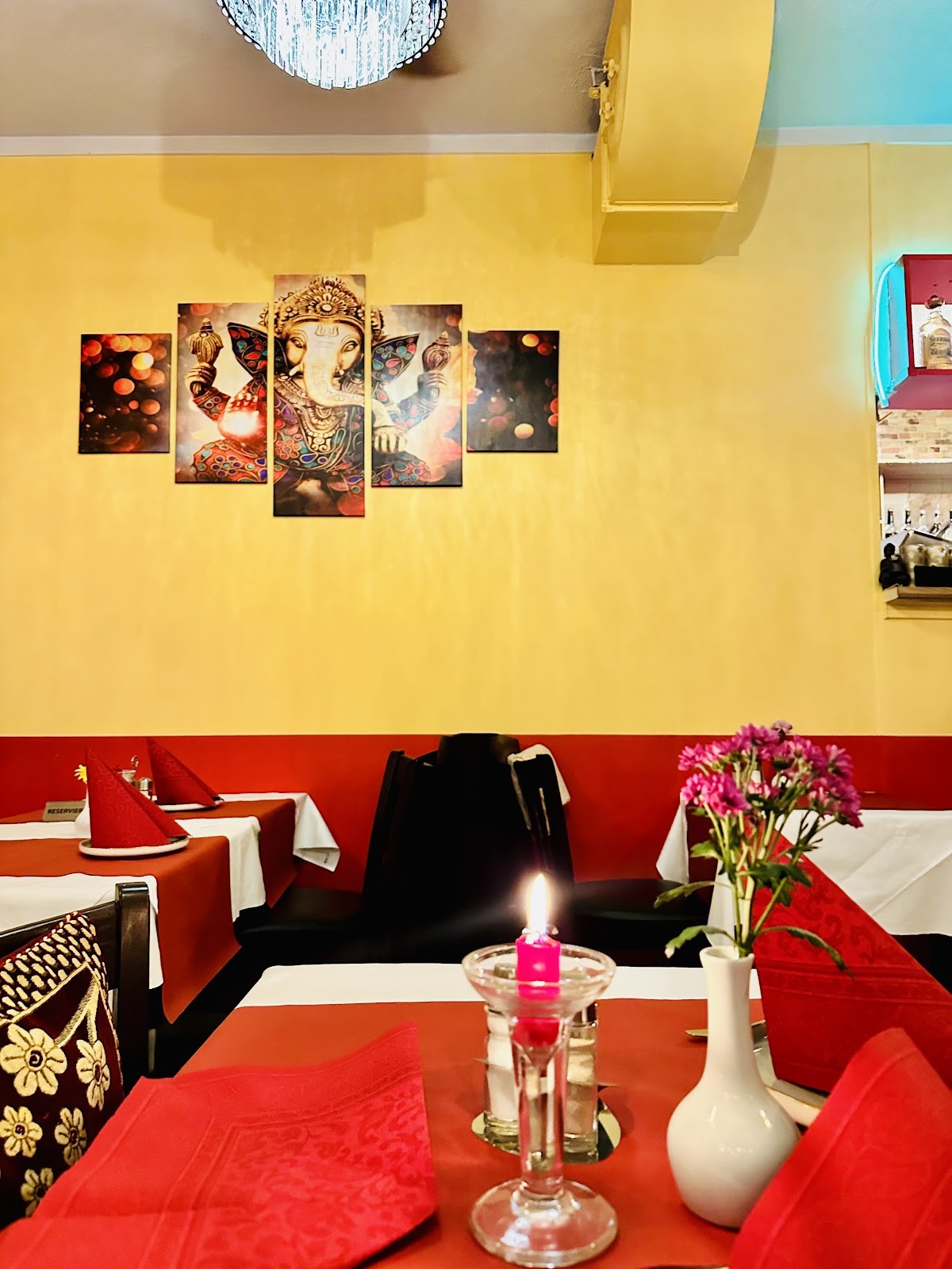 Lumbini Tandoori King: the place