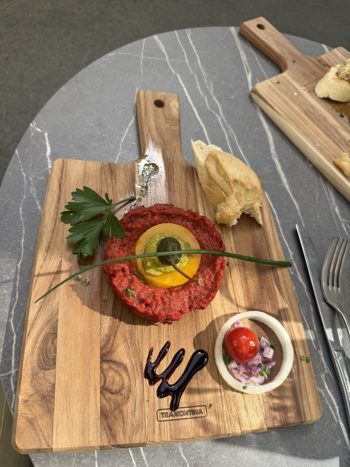 Velani Restaurant - 1080: food & drinks