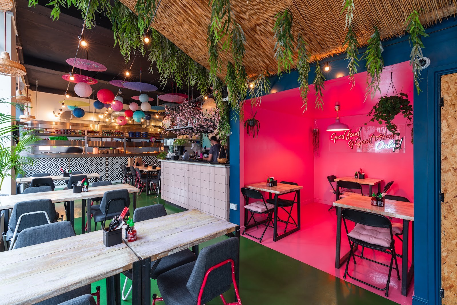 Viet Shack Restaurant: the place