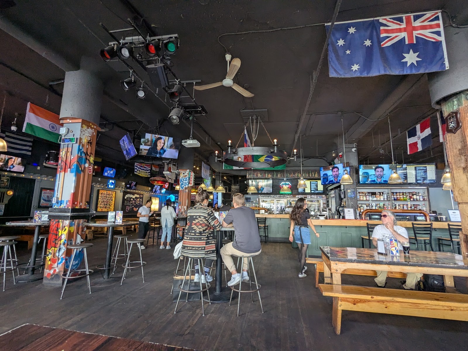 The Cambie Bar & Grill: the place