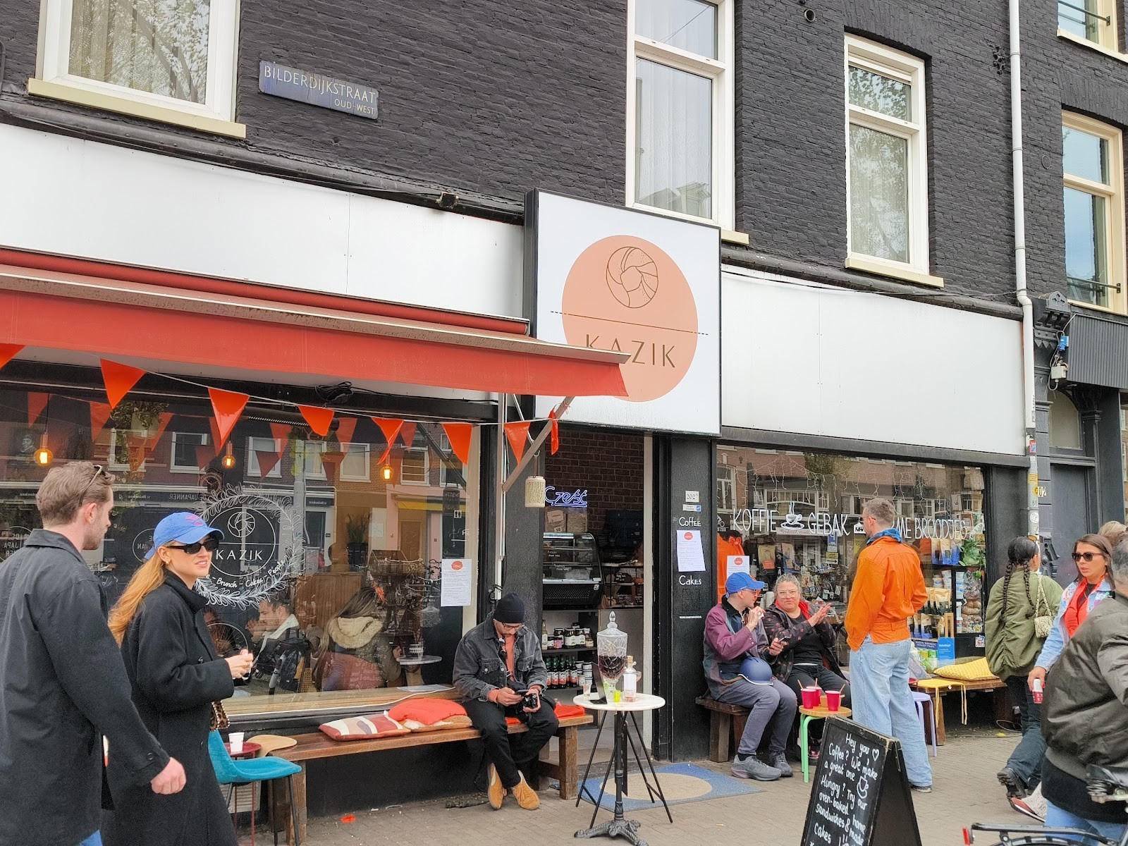 Kazik Amsterdam: the place