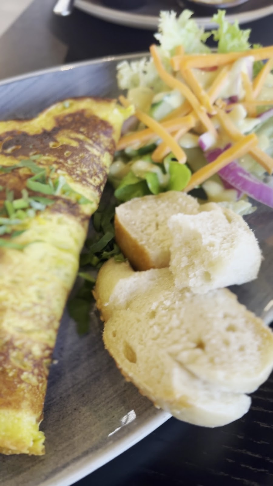Life Deli: food & drinks