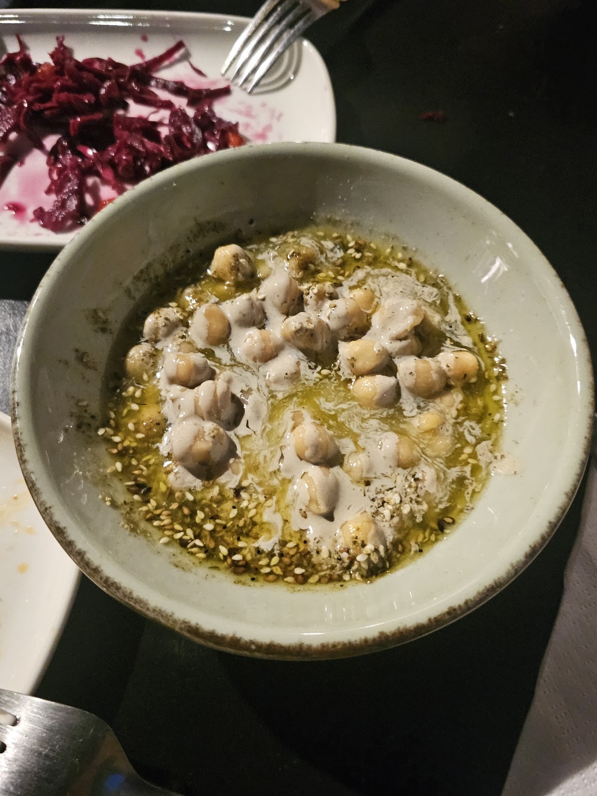 Gaia Kitchen: food & drinks