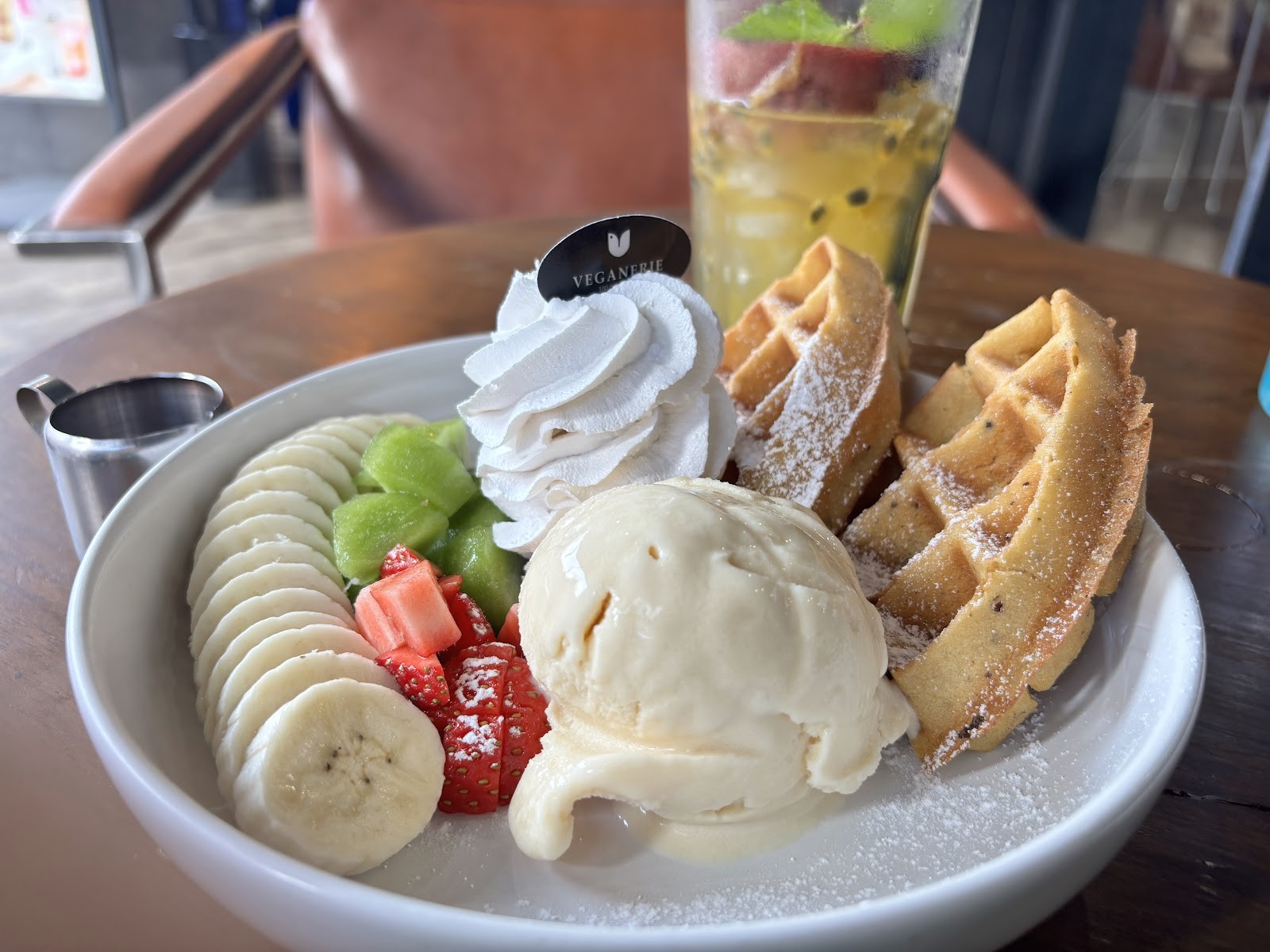 Veganerie Nana: food & drinks