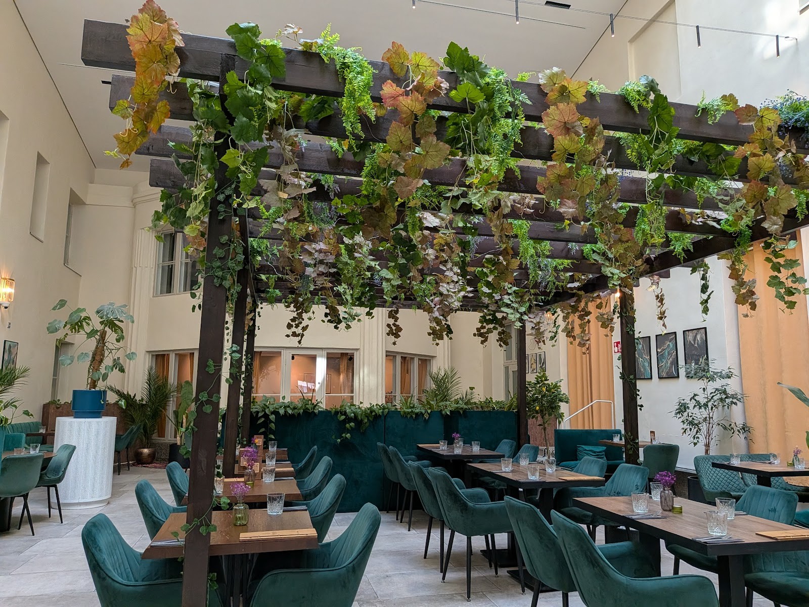 Gastro Hub: the place