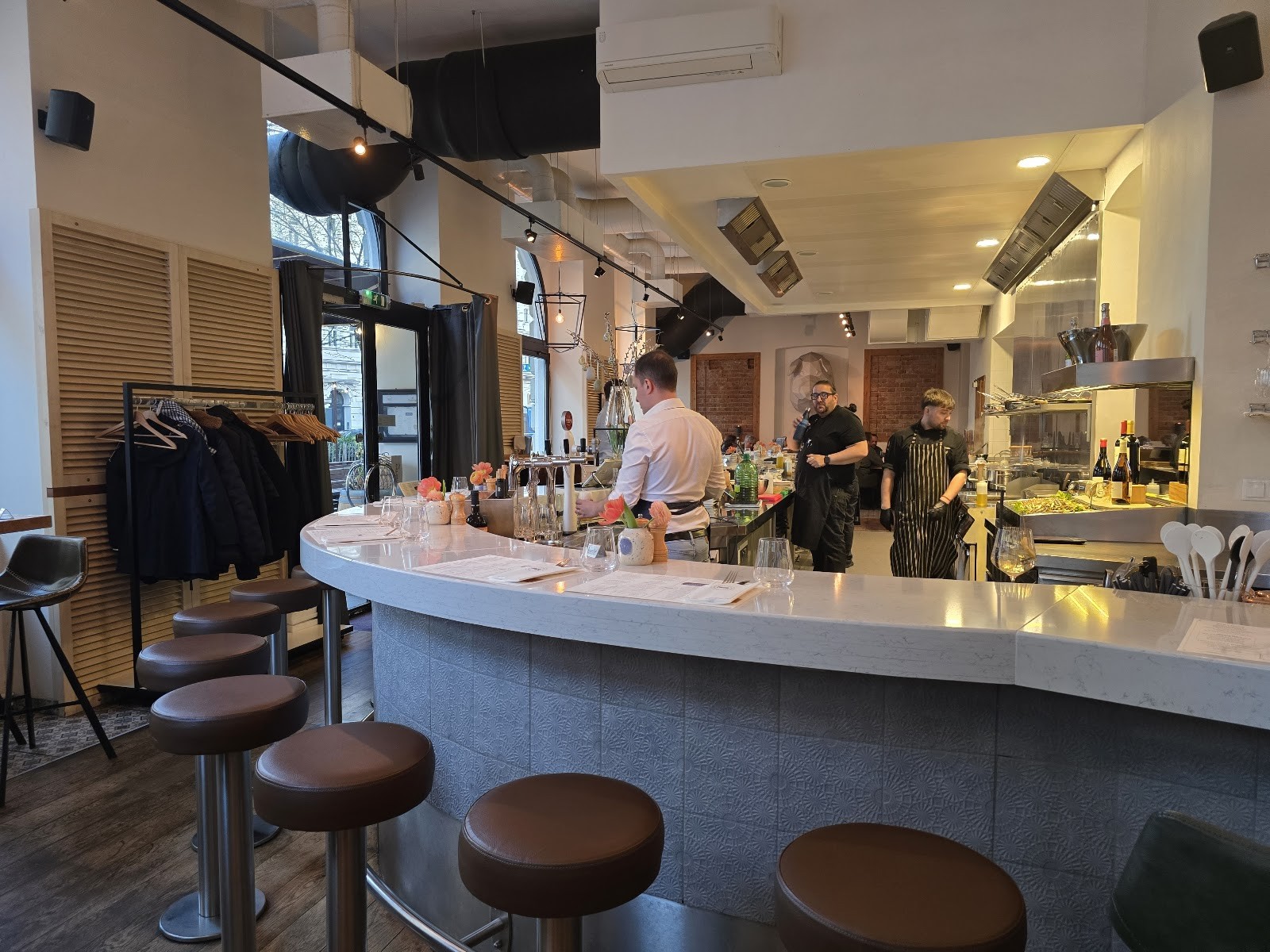 PACO . spanish restaurant . tapas . bar: the place