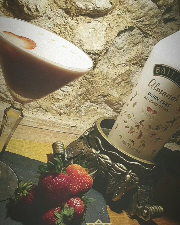 The Botanical Den: food & drinks