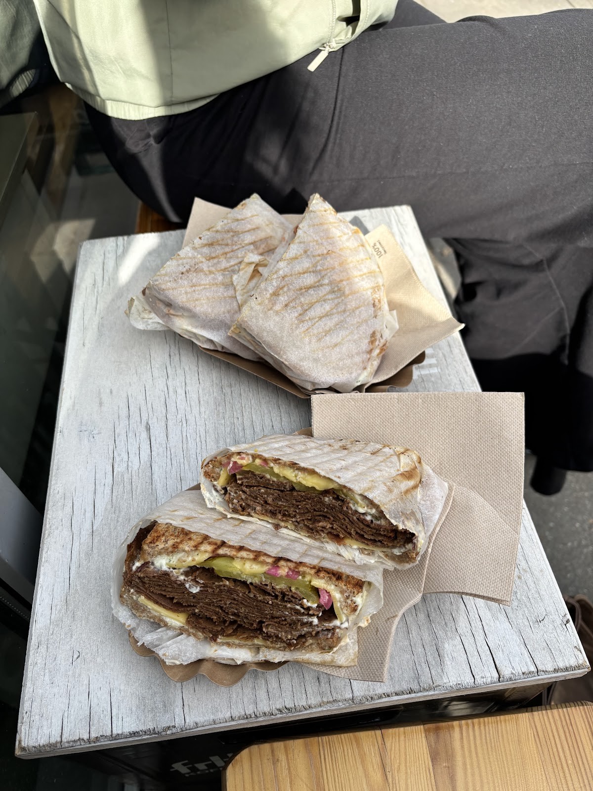 Die Vegane Fleischerei: food & drinks