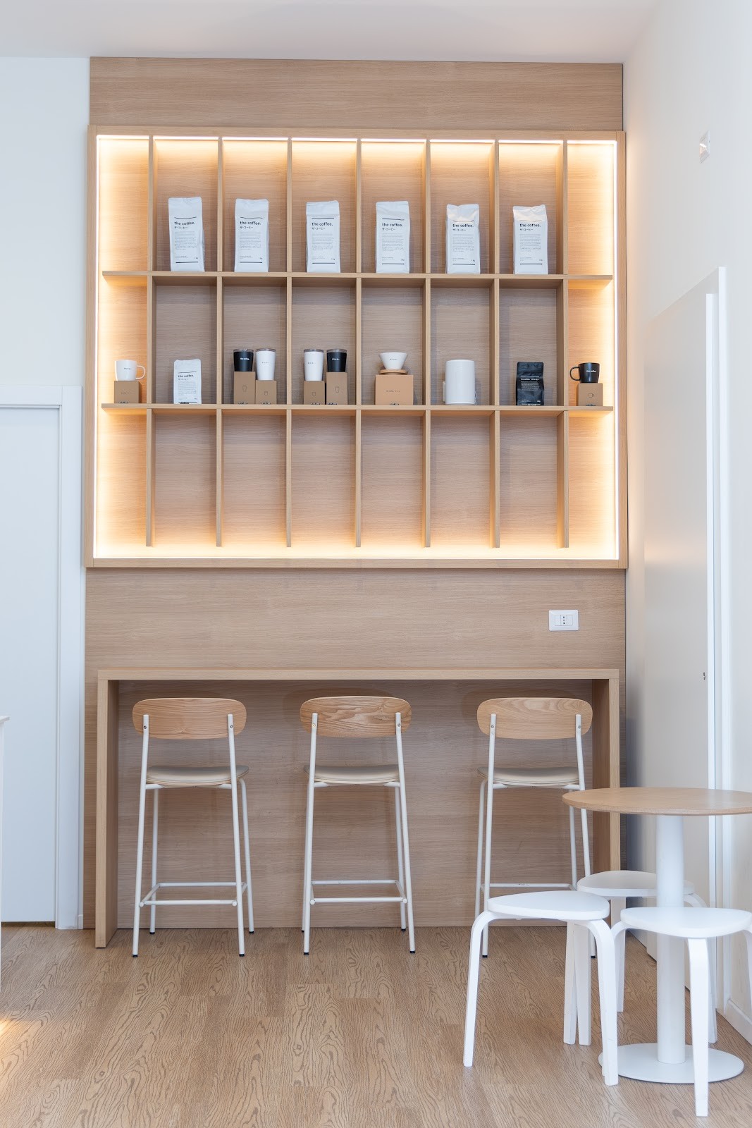 The Coffee: the place