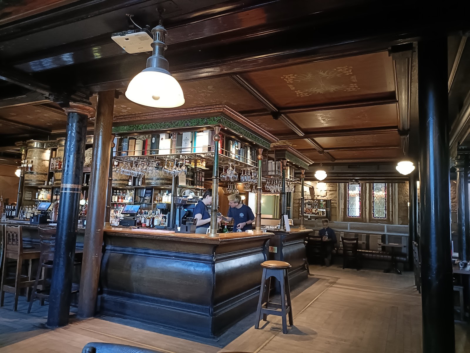 Òran Mór: the place