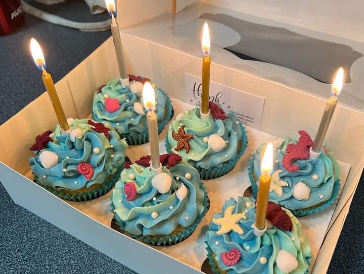 Kindulge - Vegan cakes and bakery: food & drinks