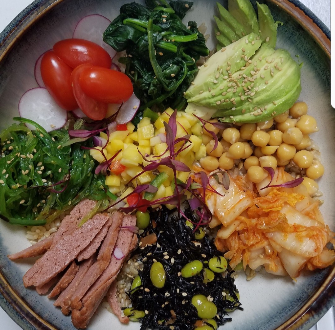 Luanne's Wild Ginger: food & drinks