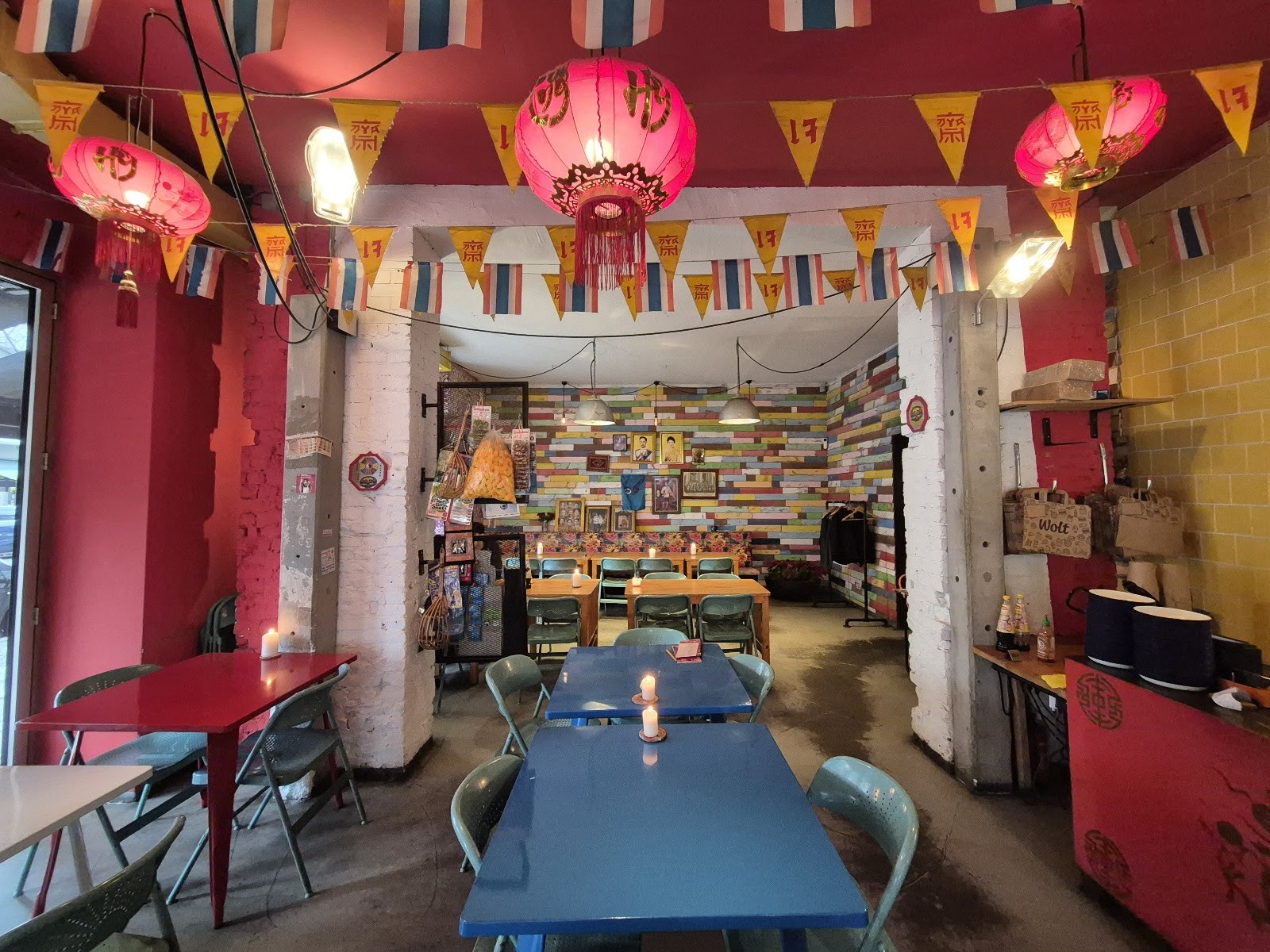 li.ke : serious||thai||vegan: the place