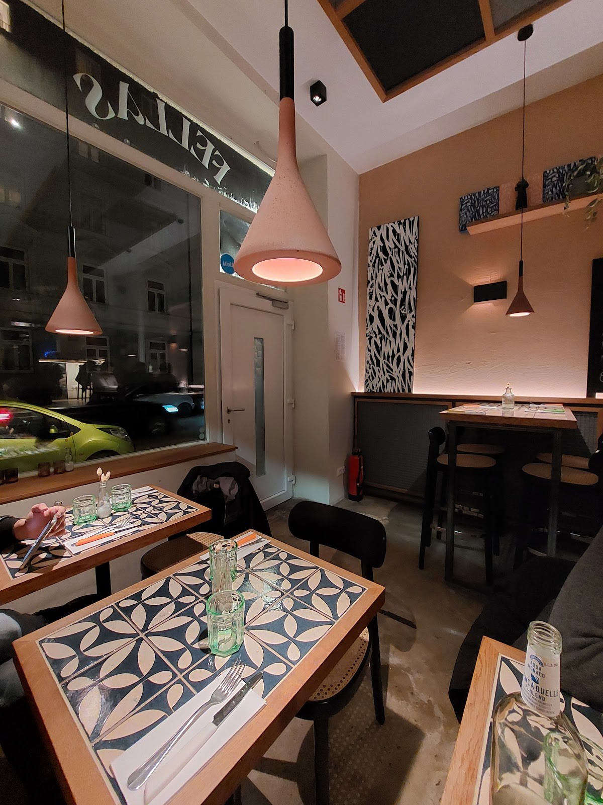 Restaurant Fellas: the place