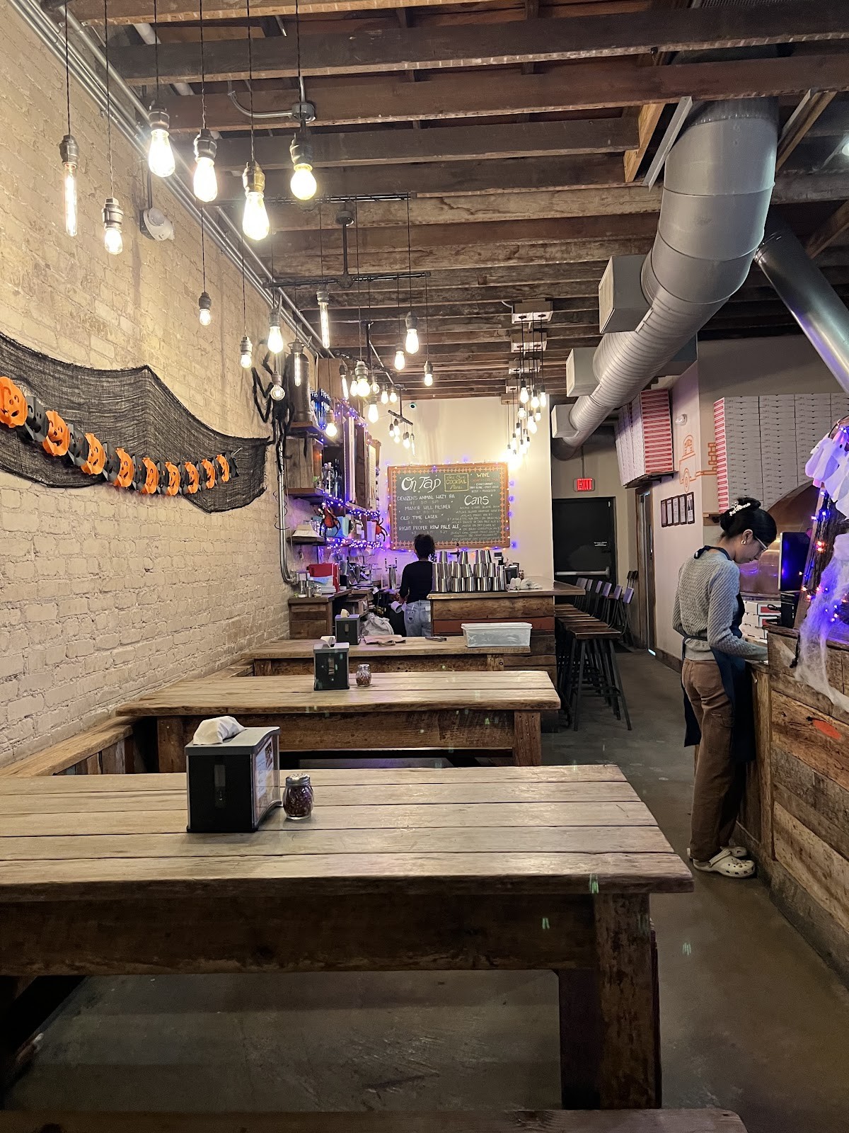 Timber Pizza Co. Petworth: the place
