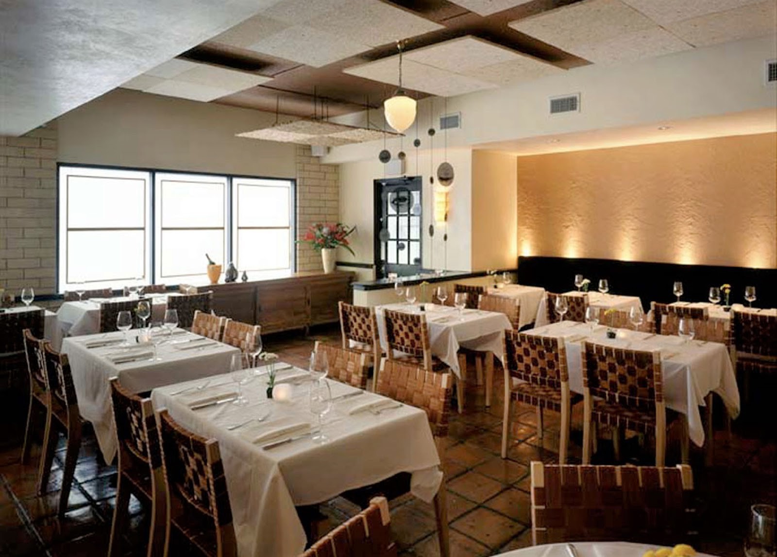 Wink Restaurant & Wine Bar: the place