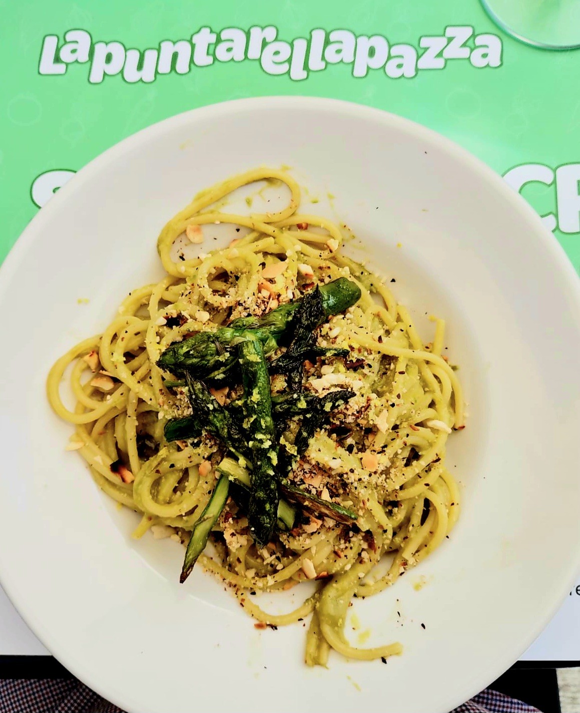 La Puntarella Pazza: food & drinks