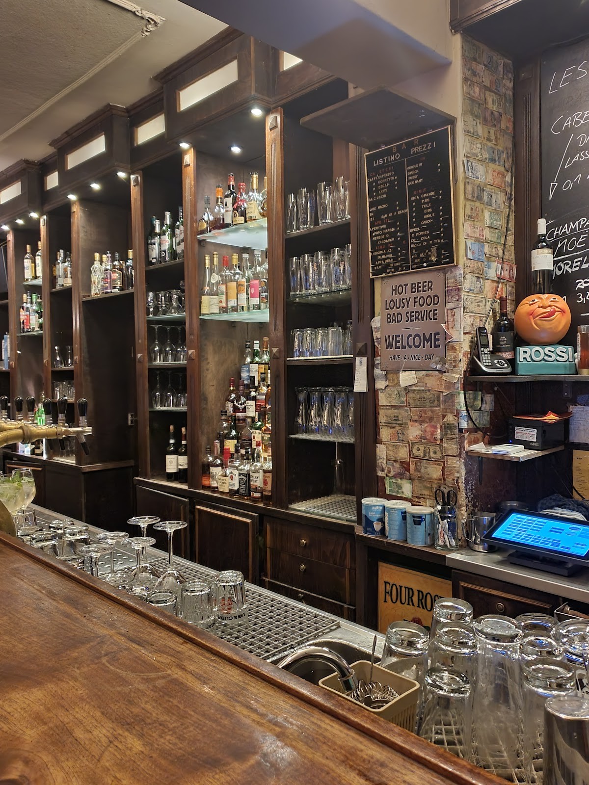 Schall & Rauch: the place