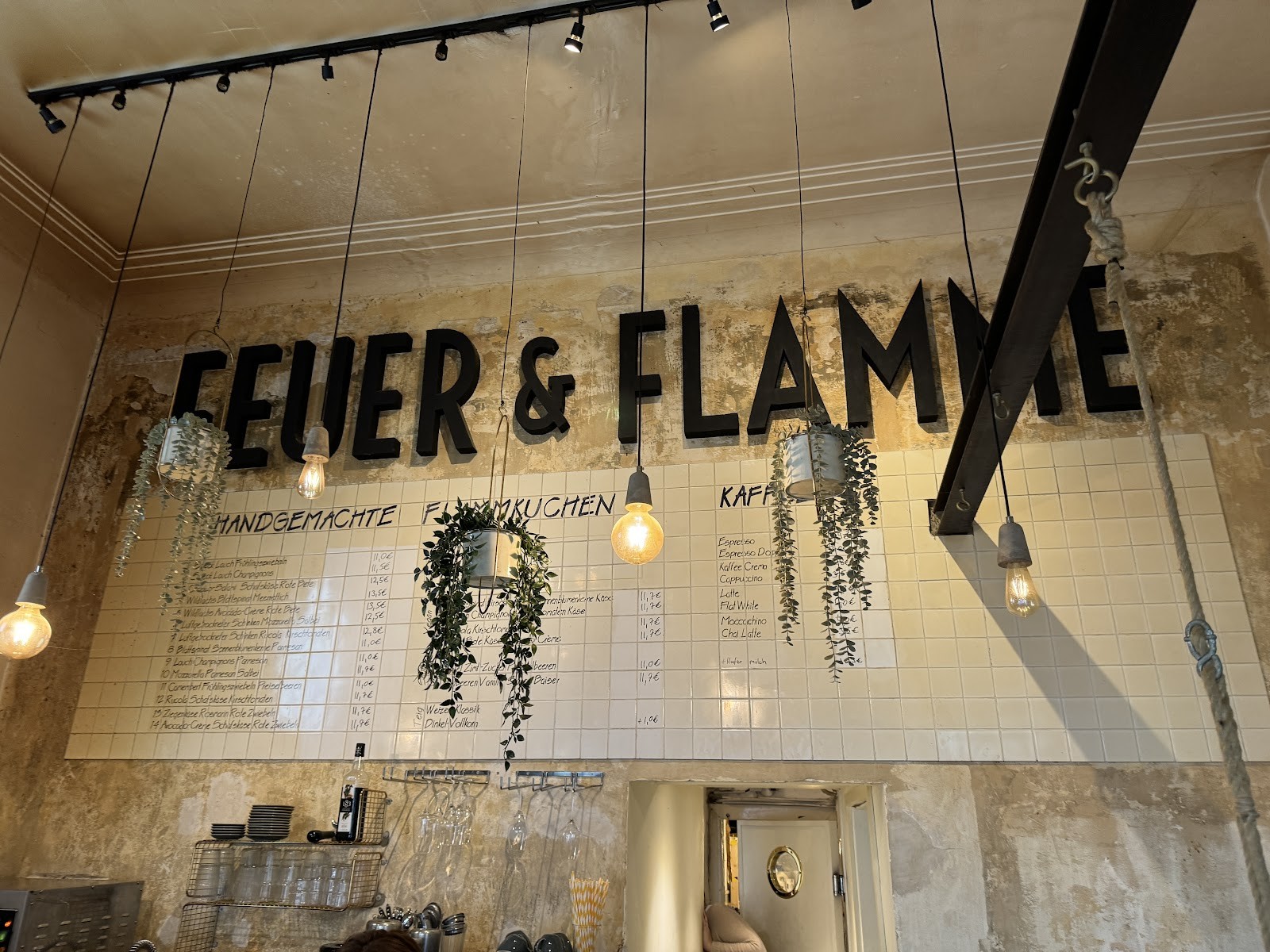 FEUER & FLAMME: the place