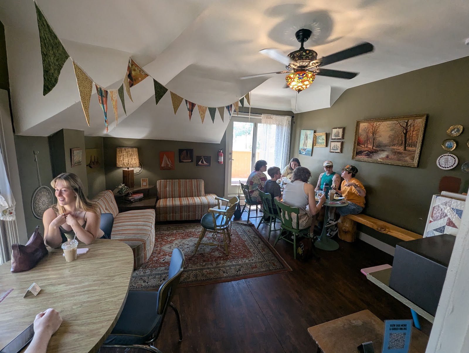 The Weathervane Cafe: the place