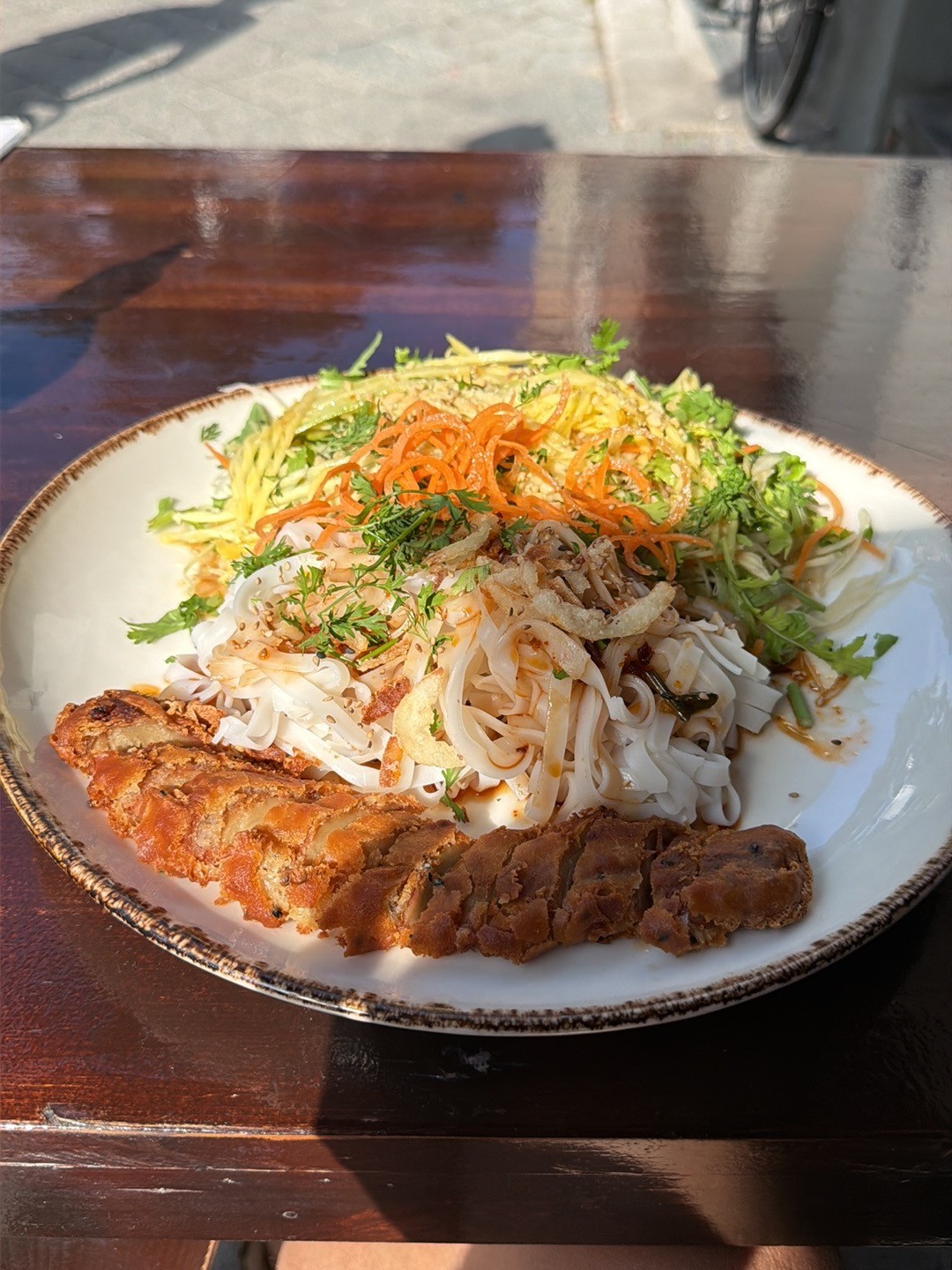 Caphe Hoa 2: food & drinks