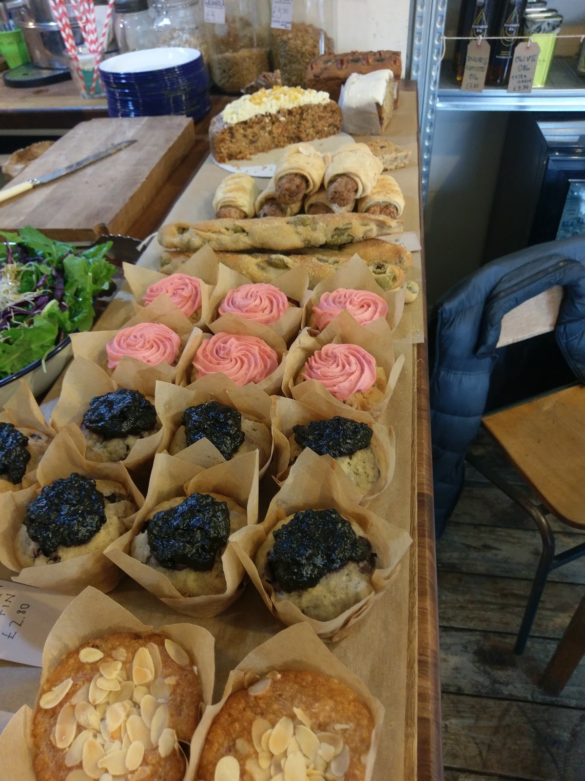 Bodega 50: food & drinks