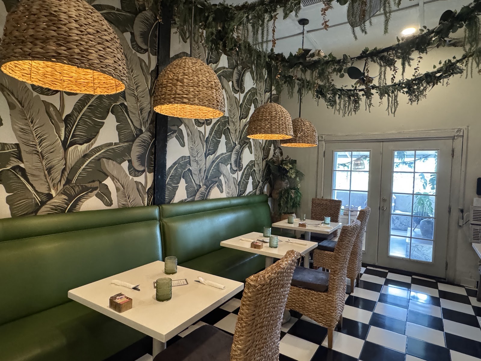 Encuentro Cafe: the place