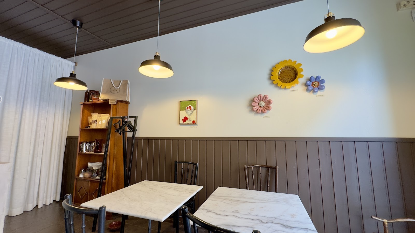 Bakery Iita - Töölö: the place
