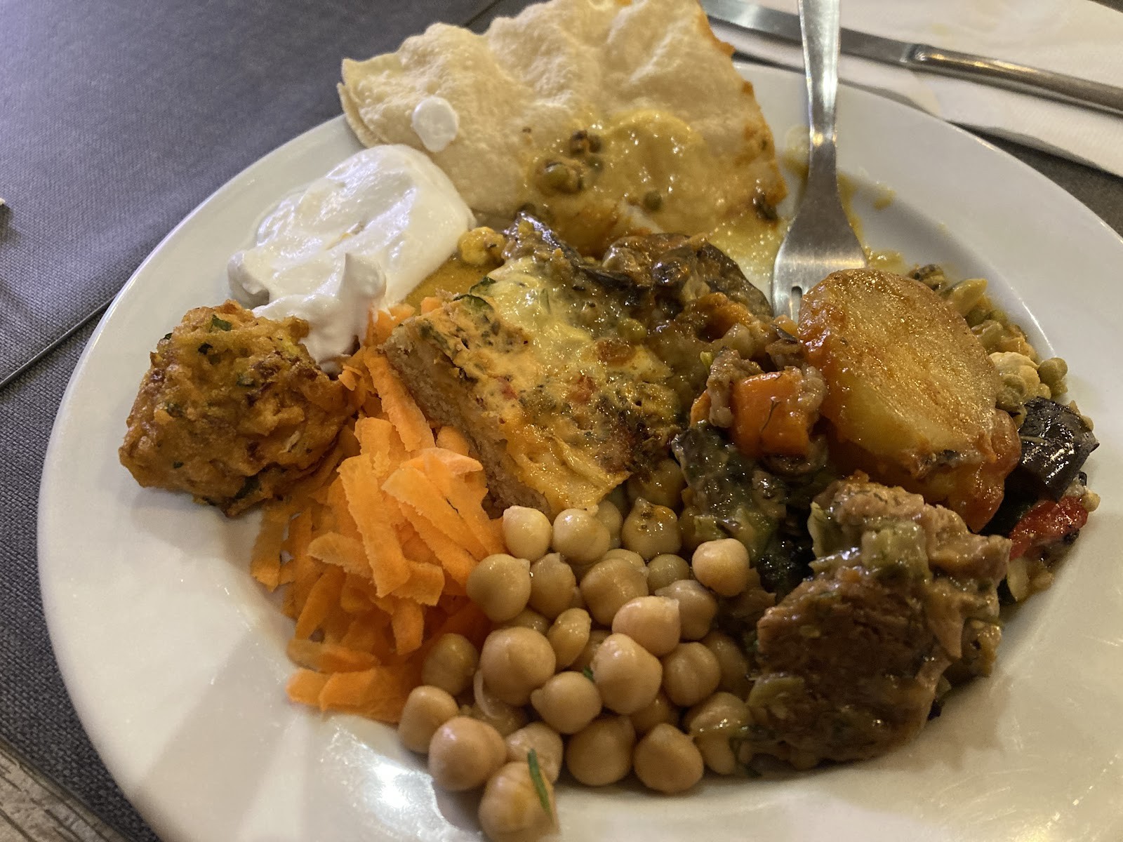 Jardim das Cerejas: food & drinks