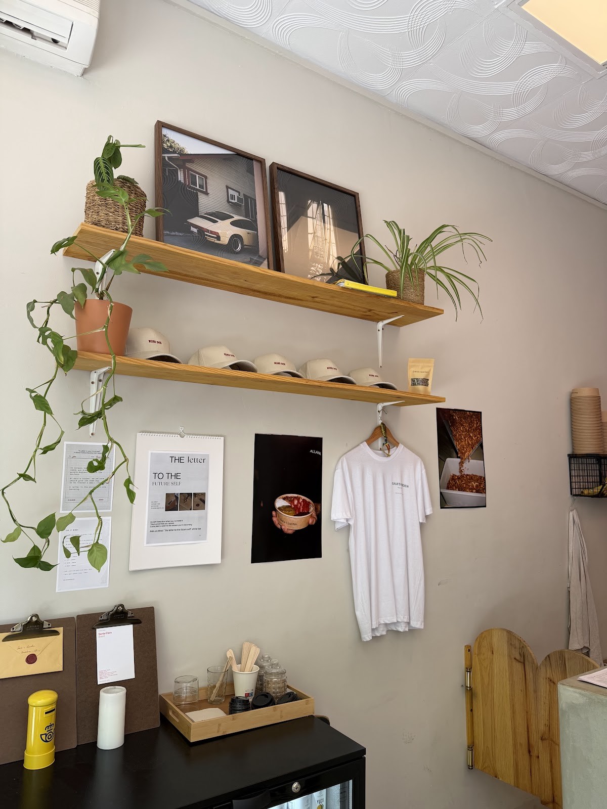 Gaia's Garden - Açaí & Coffee: the place