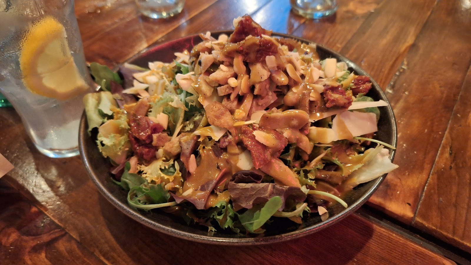 Mad Mad Vegan: food & drinks