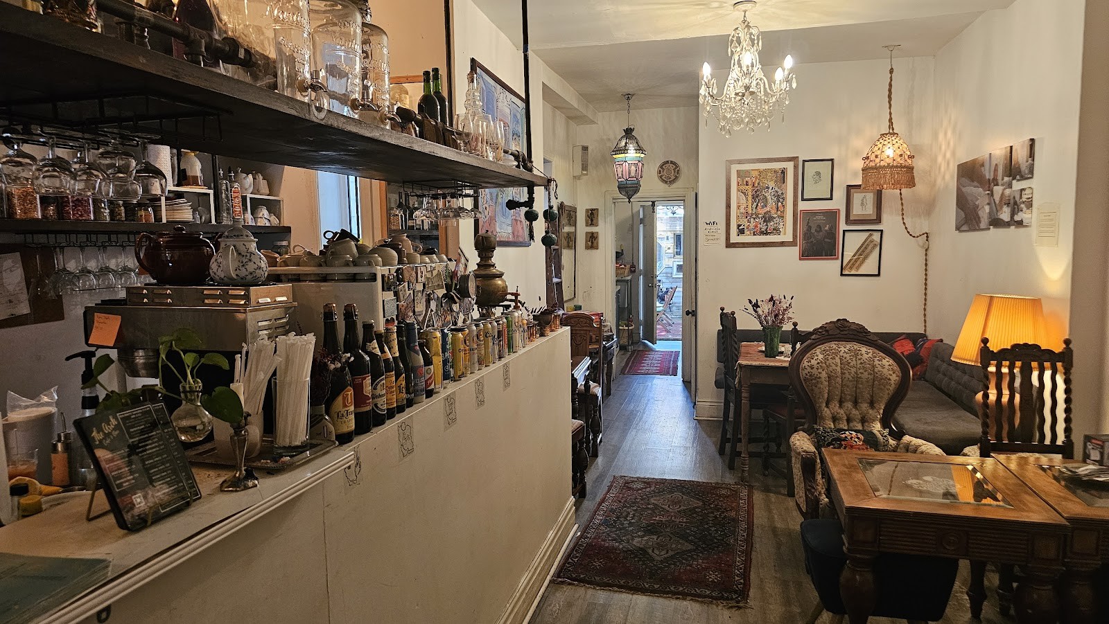 The Arch Café/Bar: the place