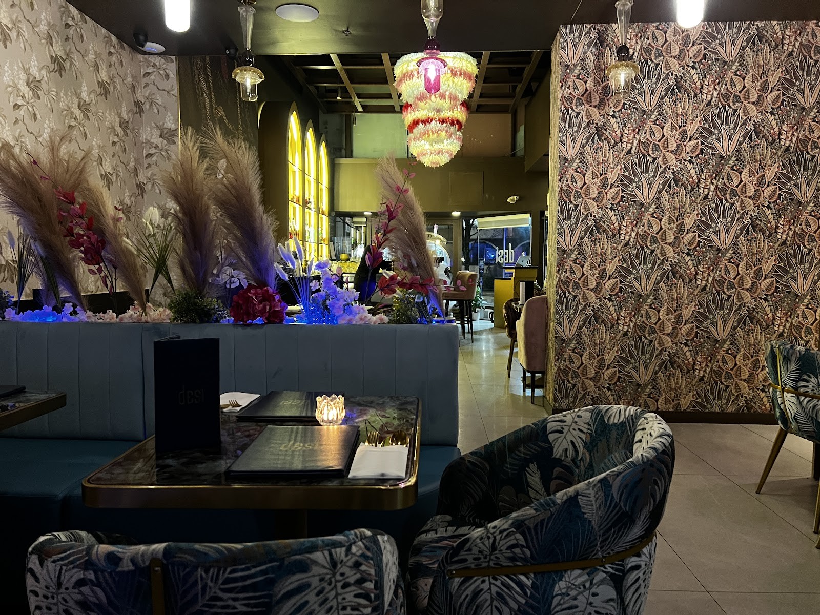 Desi Indian Lounge: the place