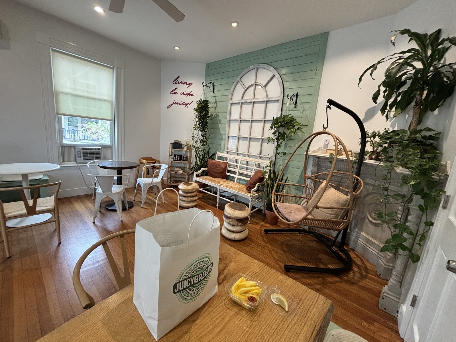 JUICYGREENS: the place