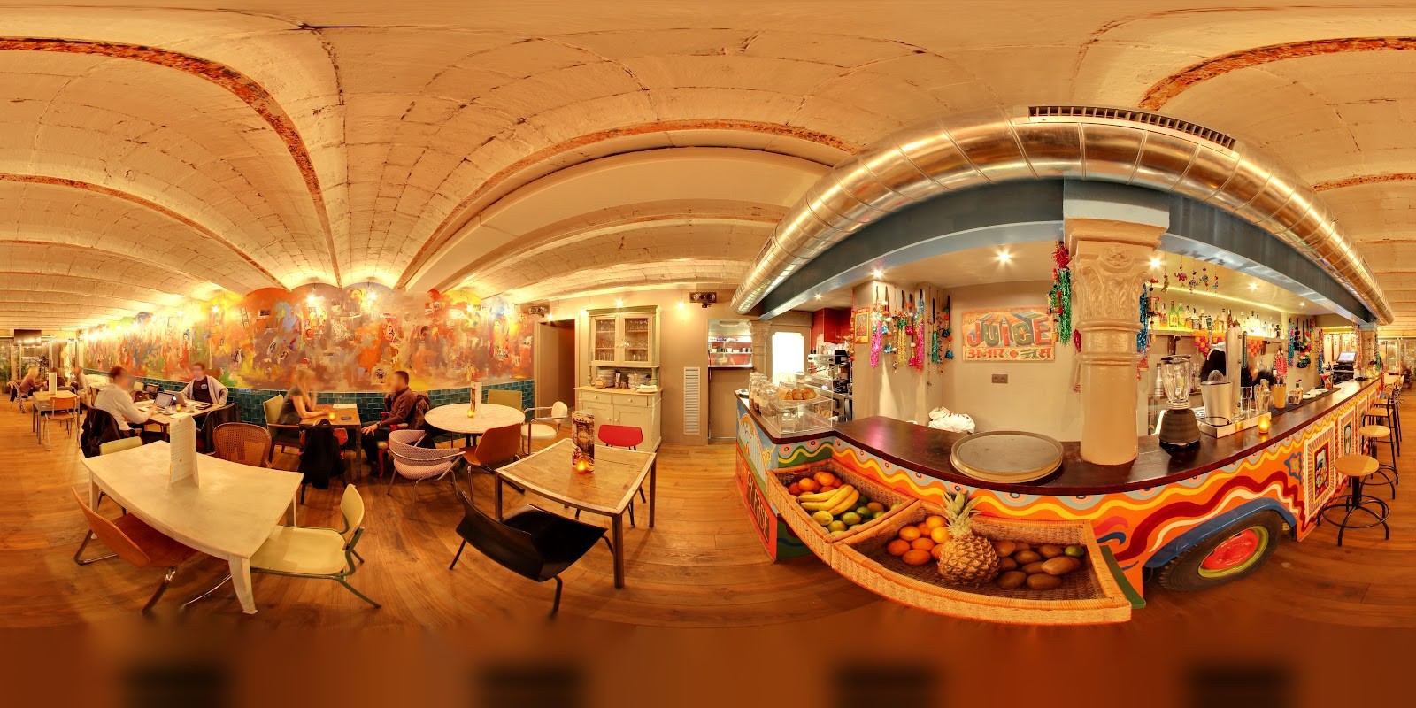 Restaurant Surya: the place
