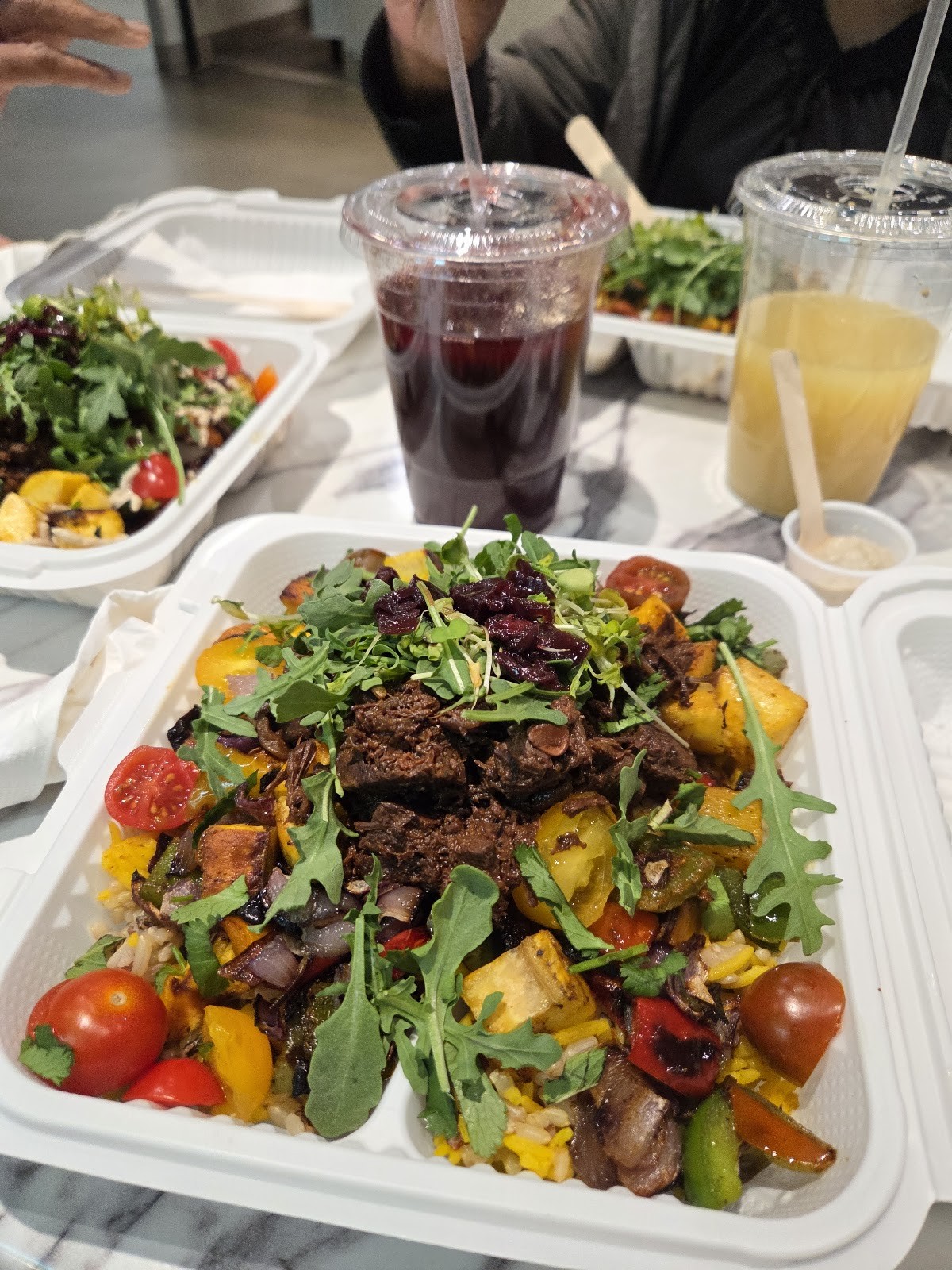 MintPorch Cafe: food & drinks