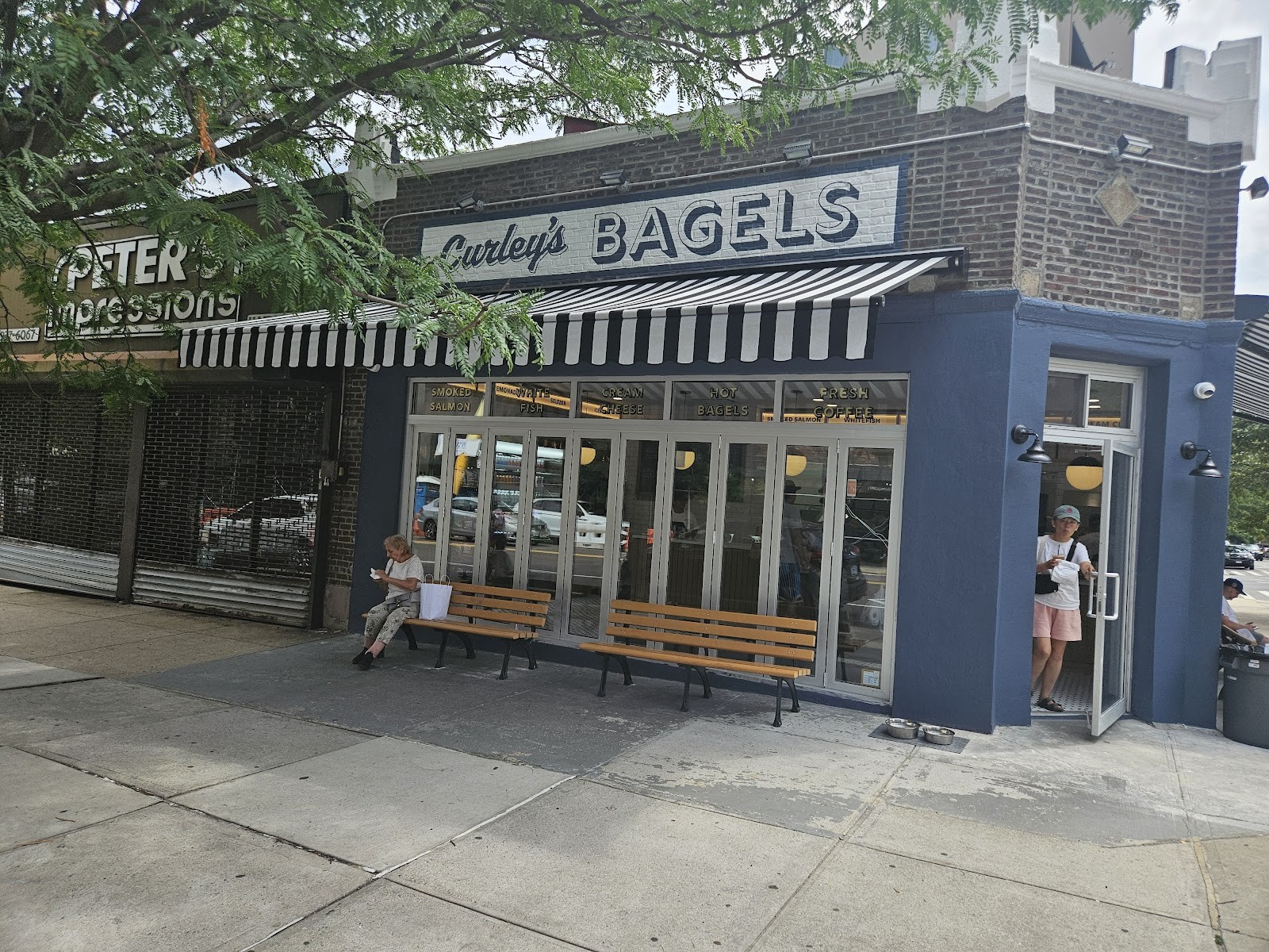 Curley's Bagels: the place