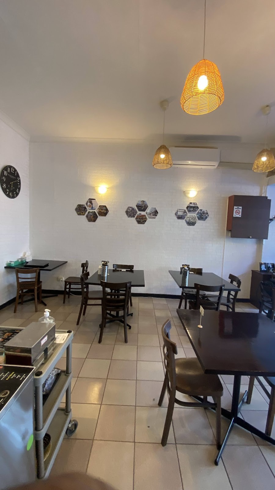 Saigon Cuisine Oakleigh Restaurant: the place