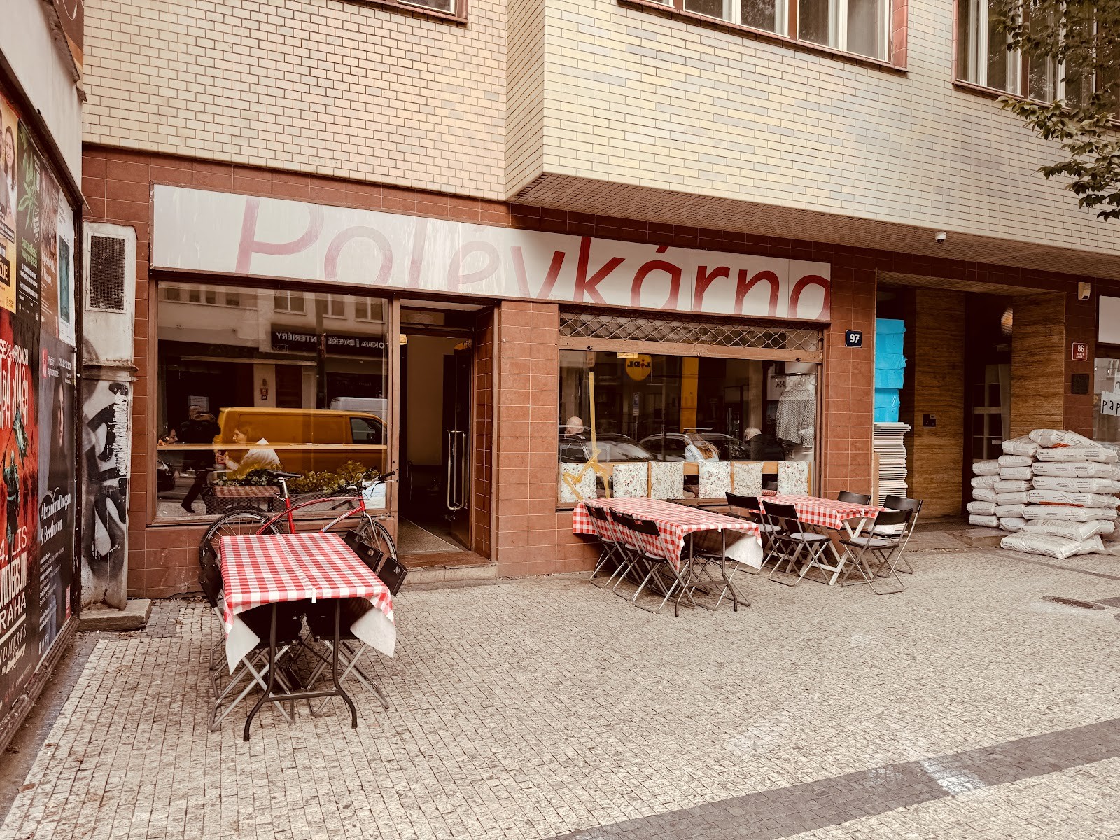 Polévkárna: the place