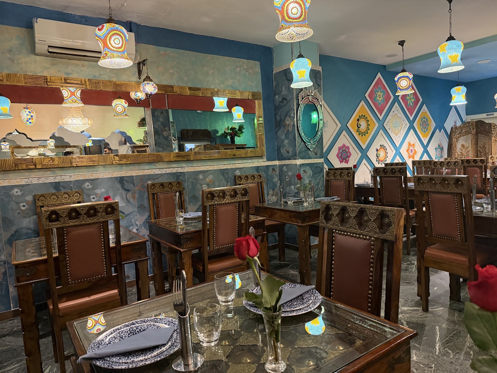 Taj Palace Ristorante Indian a Firenze: the place