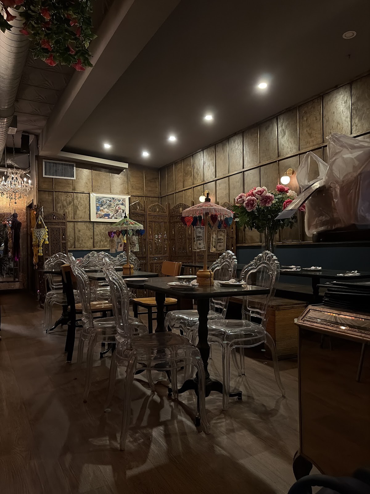 RUA Thai - Thai Restaurant Brooklyn: the place