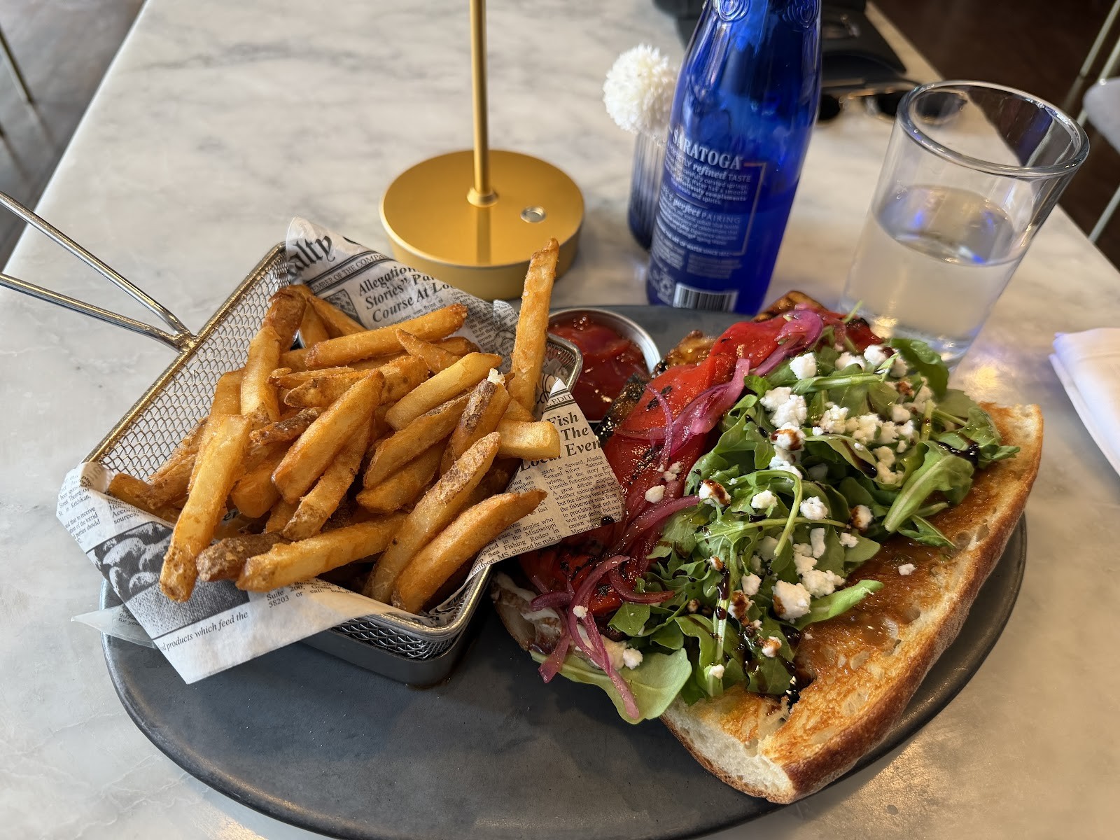 Willow Vegan Bistro: food & drinks
