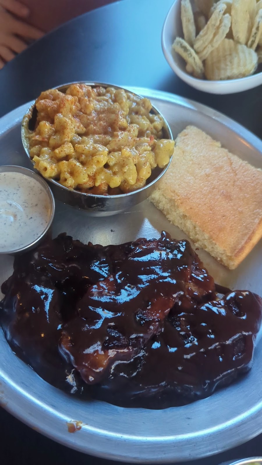 Dirty Lettuce: food & drinks